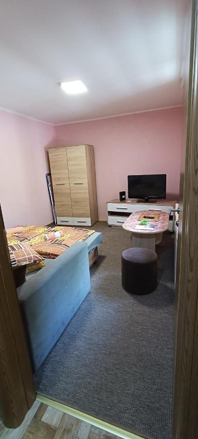 Princips Apartment Szarajevó Szoba fotó