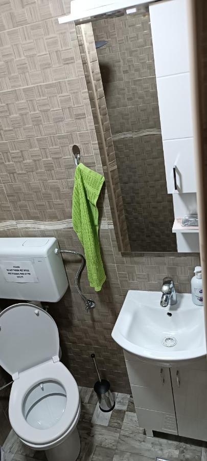 Princips Apartment Szarajevó Szoba fotó